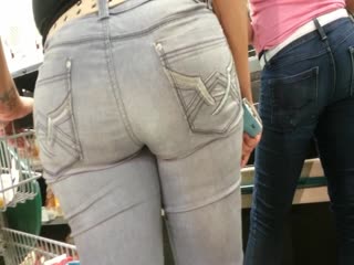 bubble butt in jeans